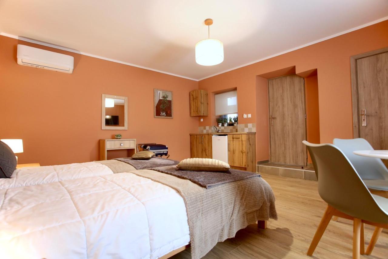 Gk Mediterranean Village - Airport Free Shuttle By Gk Properties Markopoulo Mesogaias Екстер'єр фото